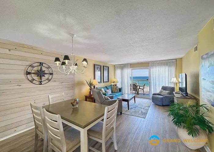 Holiday home Driftwood Towers 4h - Beachfront